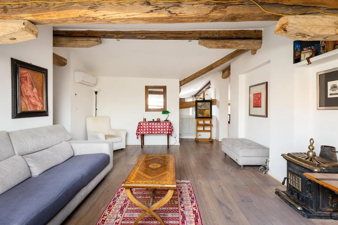 Italy Prestigious Historical Attic In Bologna contacts